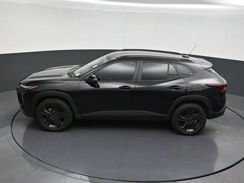 Used 2025 Chevrolet Trax ACTIV w/ Driver Confidence Package FWD image 17