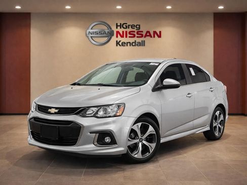 Used 2019 Chevrolet Sonic Premier image 3