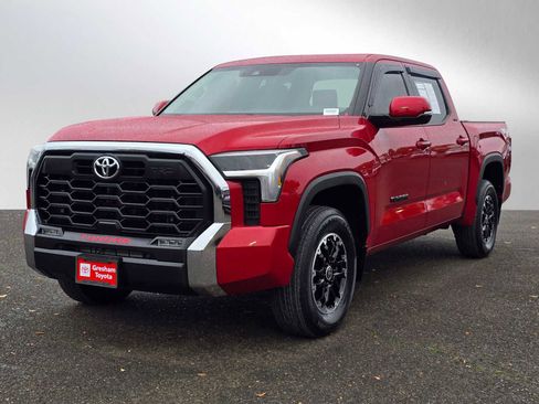 Used 2022 Toyota Tundra SR5 w/ TRD Off-Road Premium Package image 8