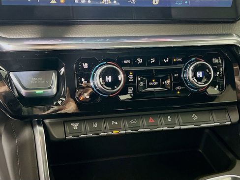 New 2026 GMC Sierra 2500 Denali w/ Denali Reserve Package image 13