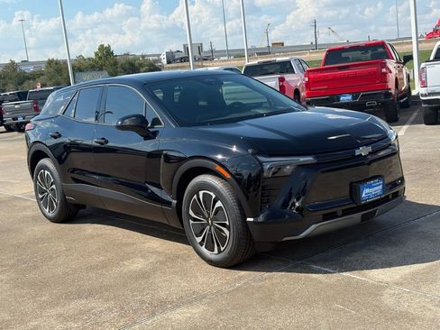 New 2026 Chevrolet Blazer EV LT image 5