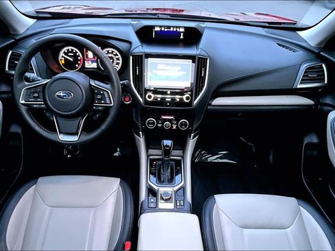 Used 2022 Subaru Forester Limited image 15