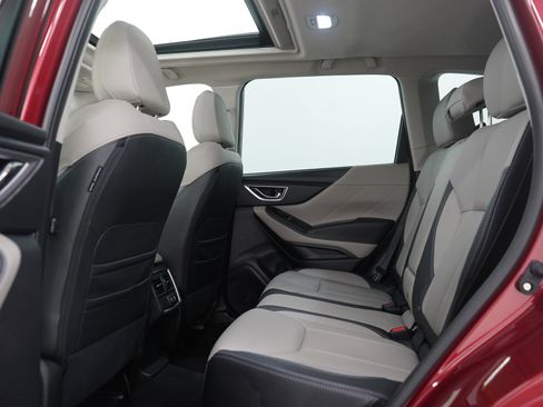 Used 2022 Subaru Forester Limited image 20