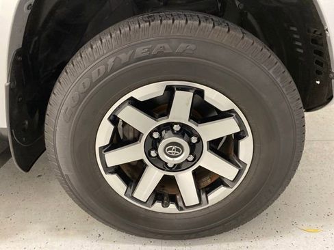 Used 2023 Toyota 4Runner TRD Off-Road image 8