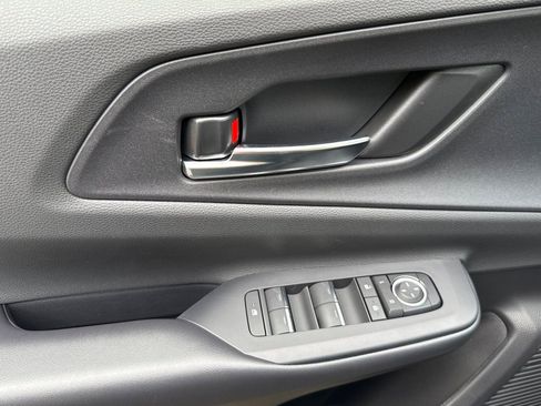 New 2026 Toyota Prius Plug-In Hybrid FWD image 11