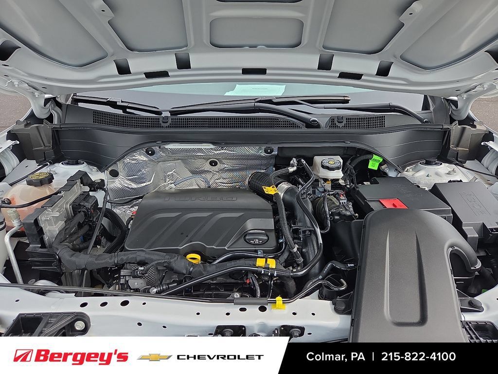 Certified 2024 Chevrolet Trax LS FWD image 28