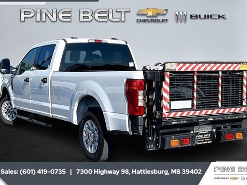 Used 2022 Ford F250 XLT image 2