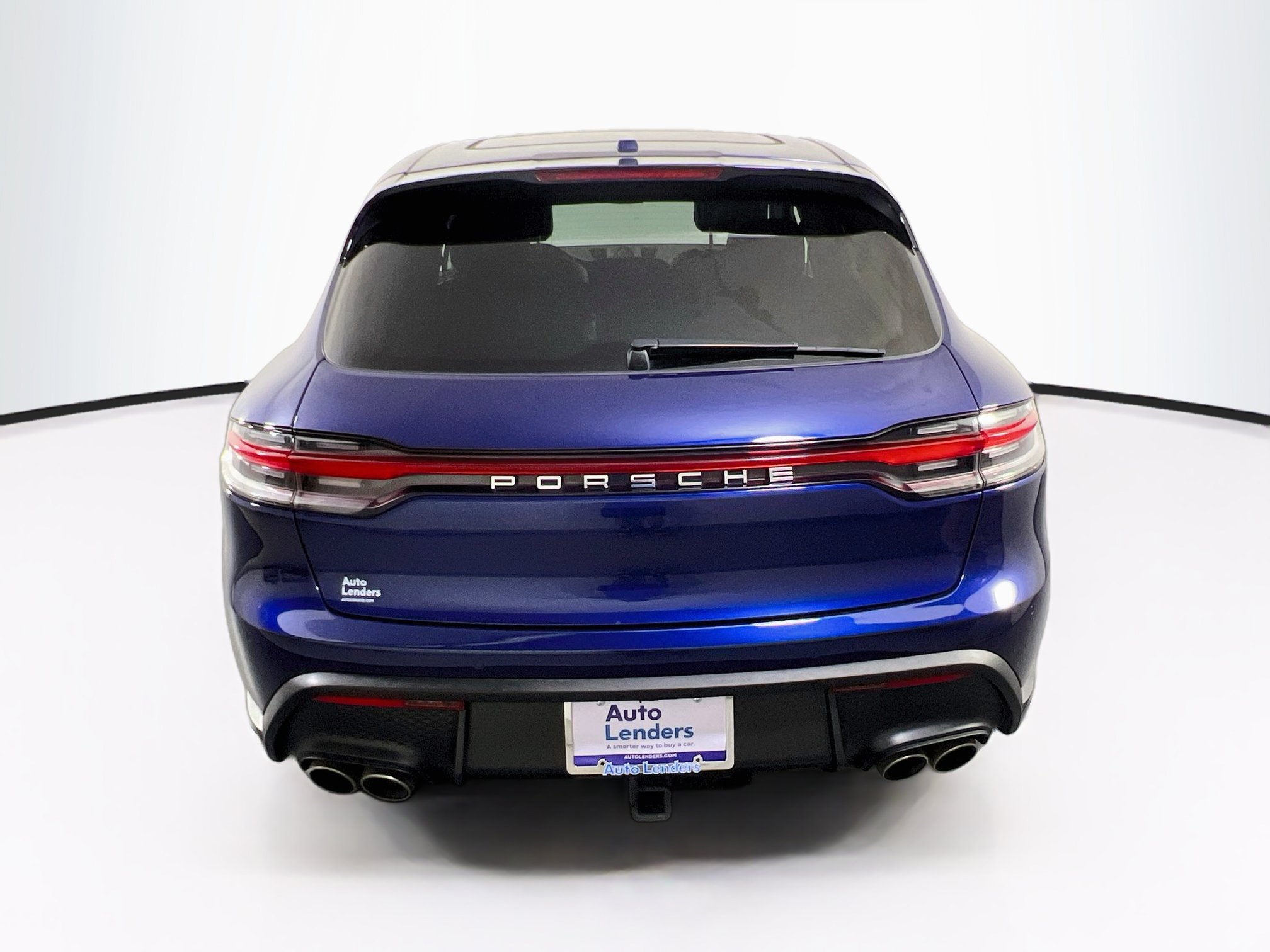 Used 2023 Porsche Macan S AWD/4WD image 6