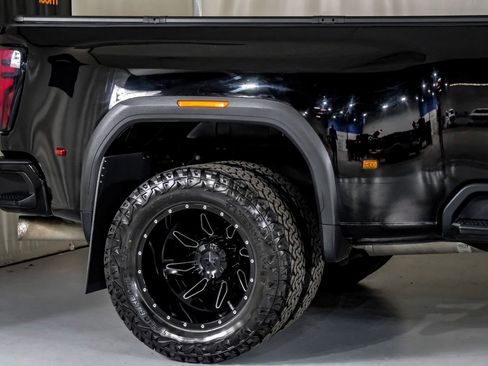 Used 2024 GMC Sierra 3500 Denali Ultimate image 6