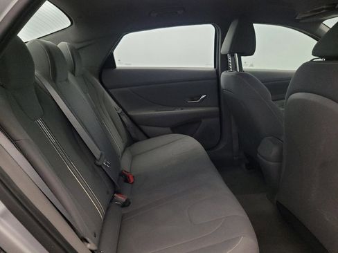 Used 2023 Hyundai Elantra SEL w/ Convenience Package FWD image 19