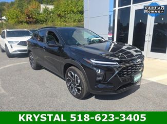 Used 2025 Chevrolet Trax RS w/ Sunroof Package image 1