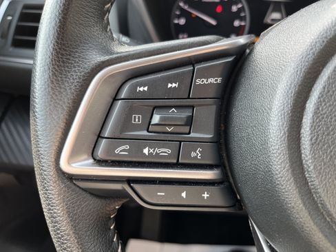 Used 2025 Subaru Ascent Premium AWD/4WD image 19