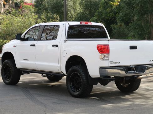 Used 2012 Toyota Tundra SR5 image 4