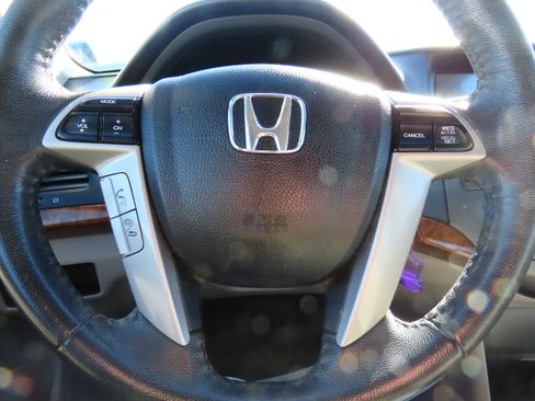 Used 2012 Honda Accord EX-L image 24