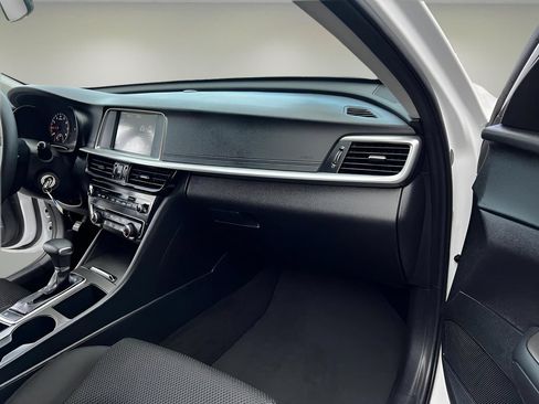 Used 2020 Kia Optima LX FWD image 24