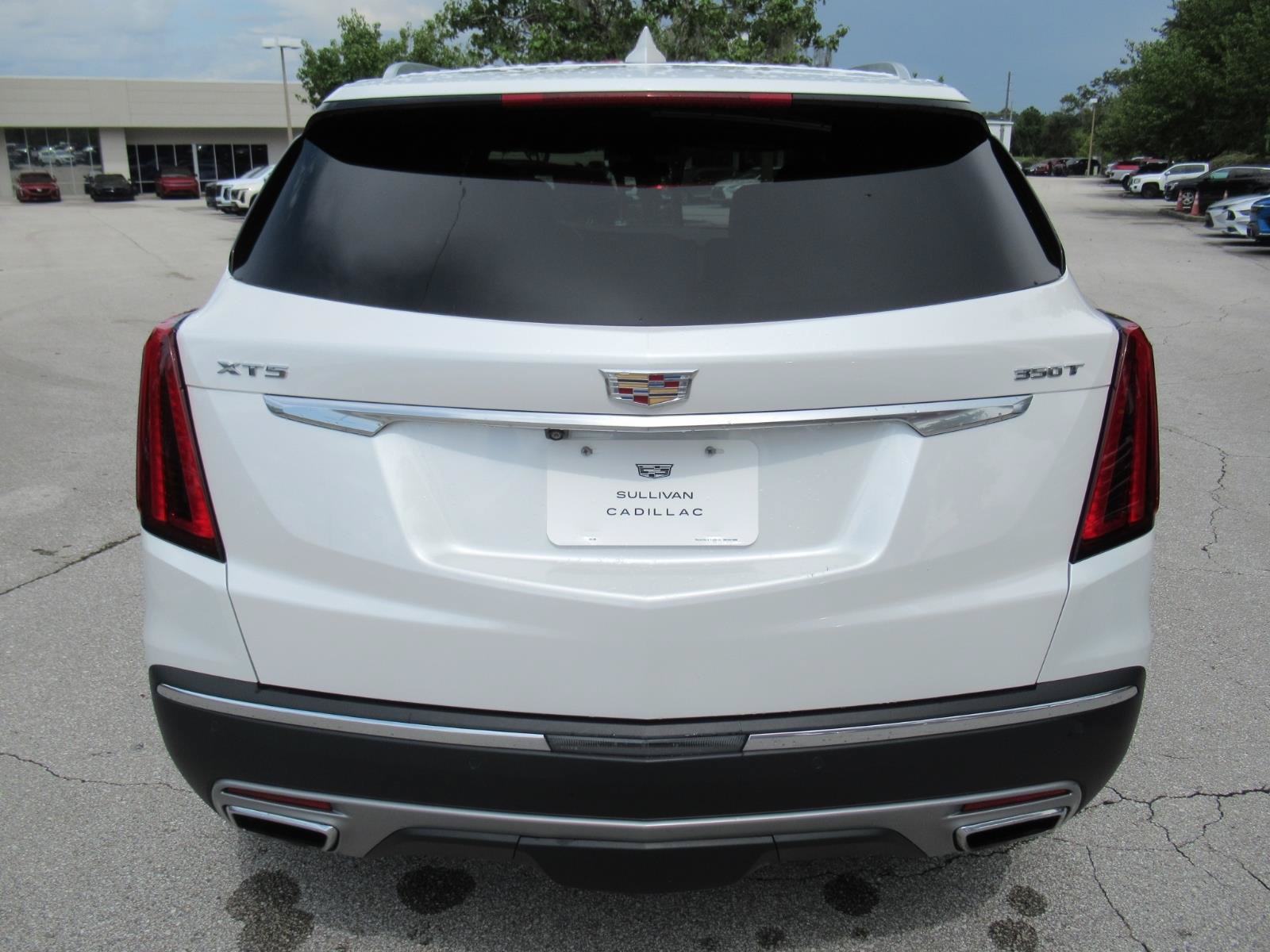 Used 2023 Cadillac XT5 Premium Luxury FWD image 6