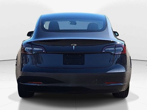Used 2022 Tesla Model 3 image 6