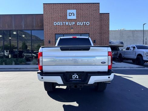 Used 2019 Ford F350 Platinum AWD/4WD image 6