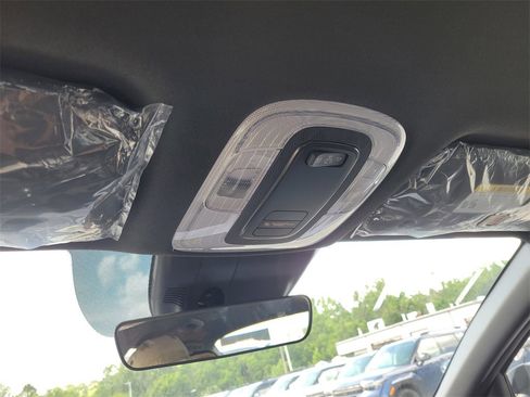 New 2025 Hyundai Elantra Sport image 27