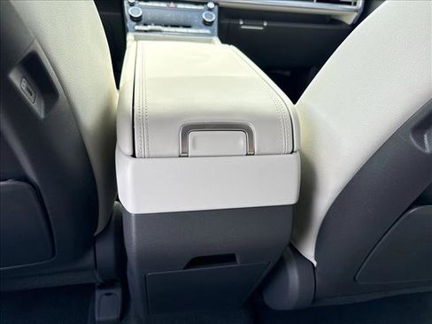 New 2026 Hyundai Santa Fe Limited image 17