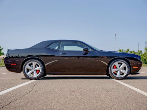 Used 2008 Dodge Challenger SRT8 RWD image 7