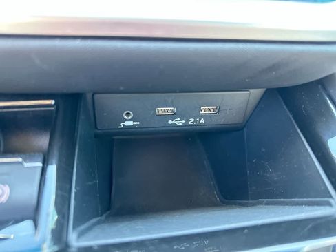 Used 2020 Subaru Outback Premium w/ Popular Package #1 image 29