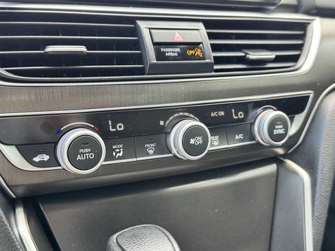 Used 2020 Honda Accord LX image 14