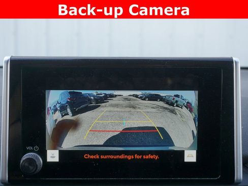 Used 2023 Toyota RAV4 XLE w/ Convenience Package image 9