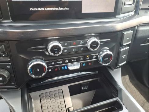 Used 2026 Ford F250 Lariat w/ Lariat Premium Package AWD/4WD image 20