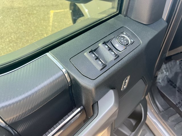 Used 2020 Ford F150 XLT w/ Equipment Group 302A Luxury AWD/4WD image 17