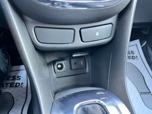 Used 2013 Buick Encore Convenience image 36