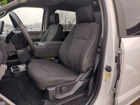 Used 2019 Ford F150 XL w/ Equipment Group 101A Mid image 9