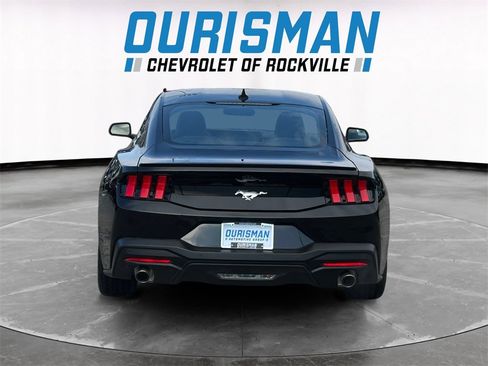 Used 2024 Ford Mustang Premium image 5