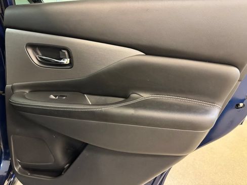 Used 2022 Nissan Murano SL w/ SL Moonroof Package AWD/4WD image 30