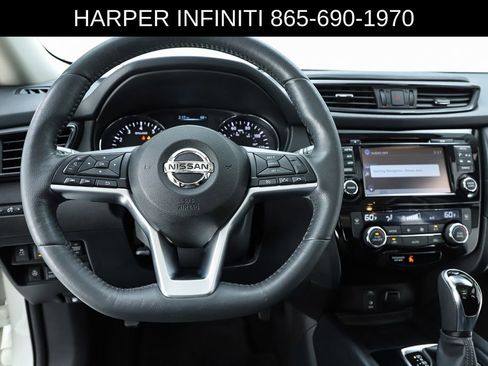 Used 2017 Nissan Rogue SV AWD/4WD image 59