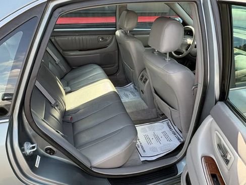 Used 2001 Toyota Avalon XLS FWD image 20