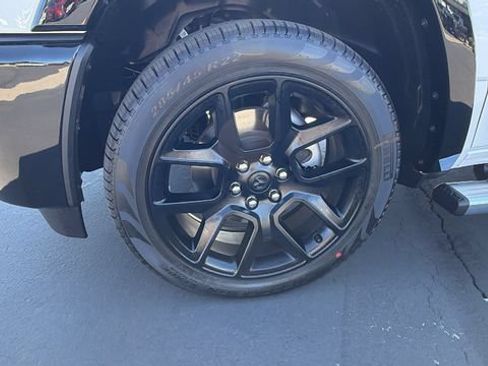 New 2026 RAM 1500 Laramie AWD/4WD image 11