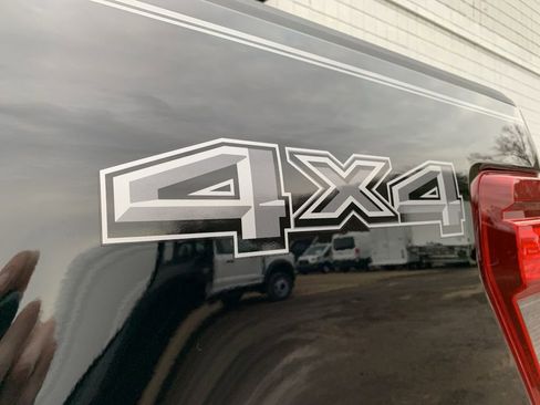 New 2025 Ford F150 XLT w/ Equipment Group 302A MID image 70