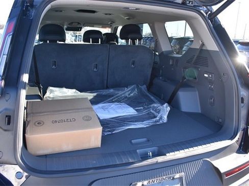 New 2026 Kia EV9 Light image 18