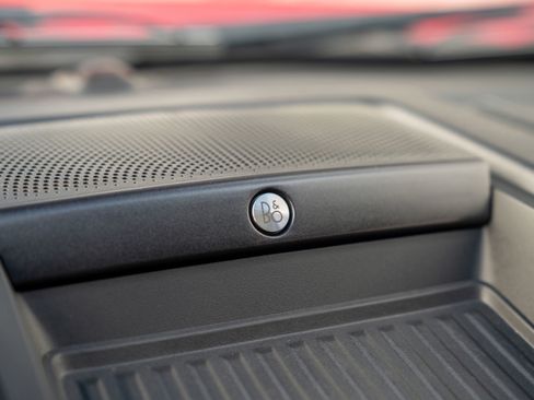 Used 2020 Ford F150 Lariat w/ Equipment Group 502A Luxury image 24