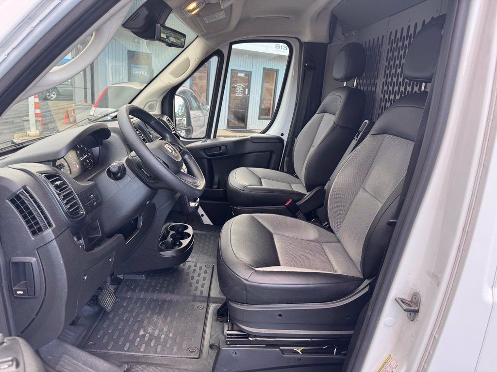 Used 2023 RAM ProMaster 3500 FWD image 9