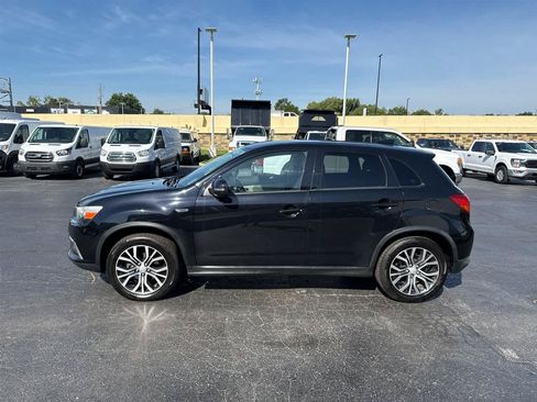 Used 2017 Mitsubishi Outlander Sport ES FWD image 5