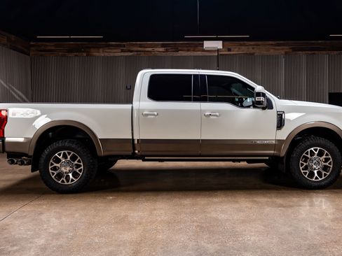 Used 2022 Ford F250 King Ranch w/ King Ranch Ultimate Package AWD/4WD image 10