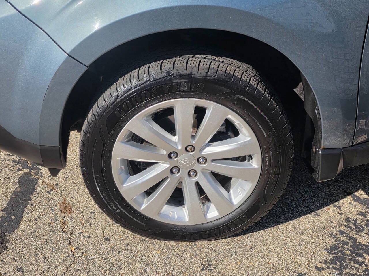 Used 2012 Subaru Forester 2.5X Limited AWD/4WD image 23