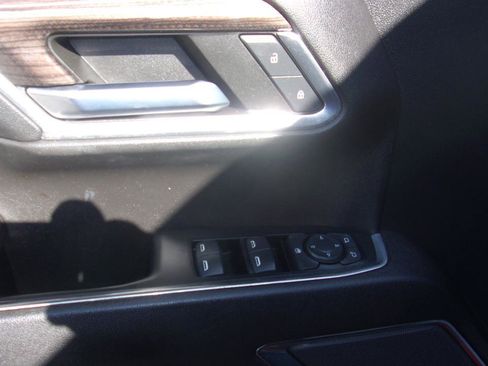 Used 2023 Chevrolet Silverado 1500 LT image 7