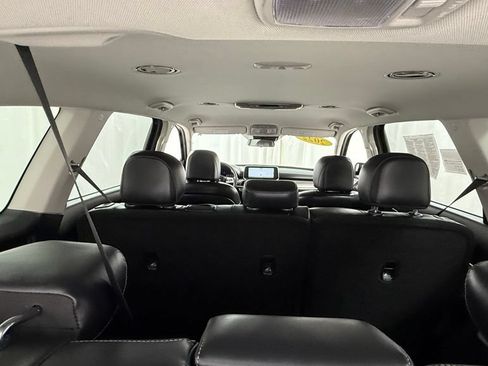 Used 2022 Kia Telluride LX AWD/4WD image 30