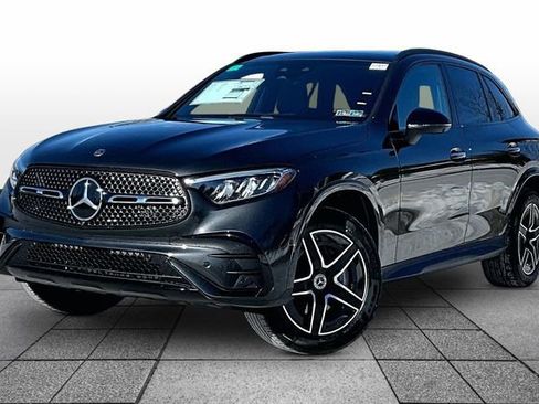 New 2026 Mercedes-Benz GLC 300 4MATIC image 2