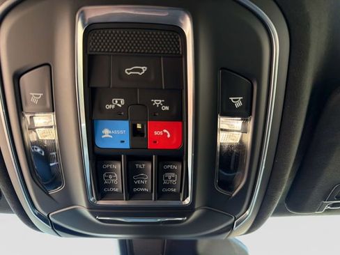 New 2026 Jeep Grand Cherokee L Summit w/ Advanced Protech Group IV AWD/4WD image 34