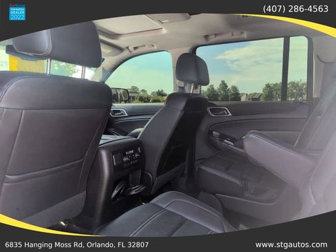 Used 2017 GMC Yukon XL Denali w/ Open Road Package AWD/4WD image 17