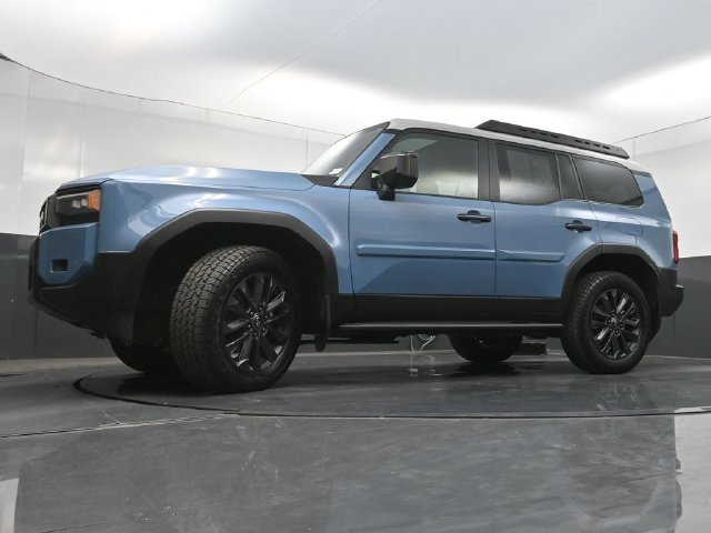 Used 2026 Toyota Land Cruiser w/ Premium Package AWD/4WD image 33